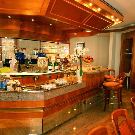 Hotel Garni Aich Санкт Блазиен Екстериор снимка