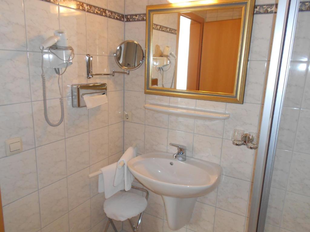 Hotel Garni Aich Санкт Блазиен Стая снимка
